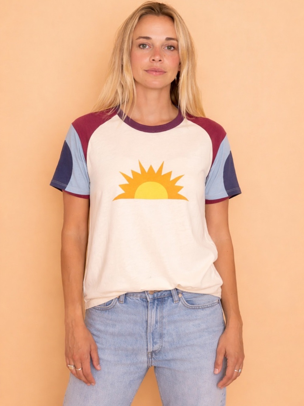 Camp Collection Retro Sun Tshirt Medium